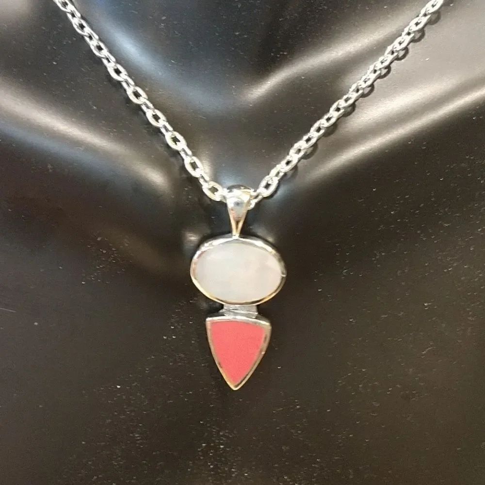 👌 Sterling Silver Pendant Necklace